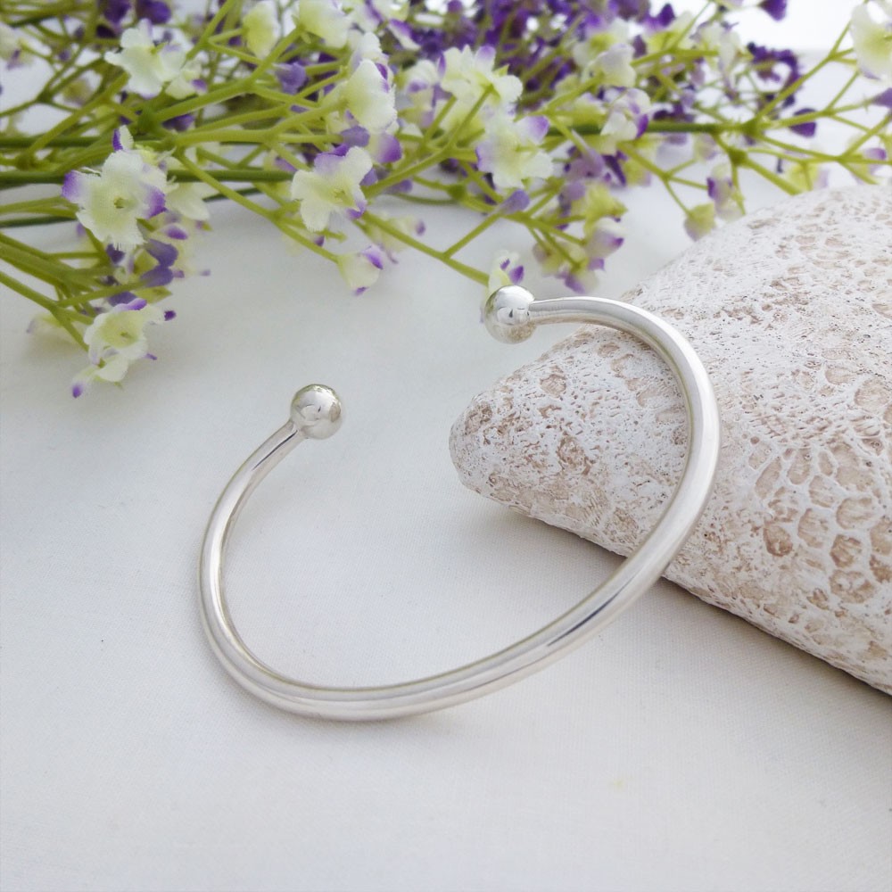 Solid silver torque bangle ladies clearance