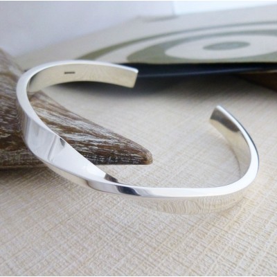 Men's solid silver twisted torque Men's solid silver twisted torque