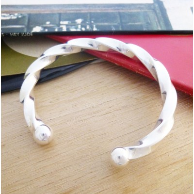 Men's large chunky solid silver torque Men's large chunky solid silver torque