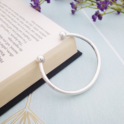 Solid 925 sterling silver traditional torque bangle