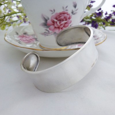 Chunky torque cuff bracelet bangle in 925 sterling silver with a higly polished finish