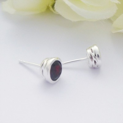 Garnet Studs with Galleried edges