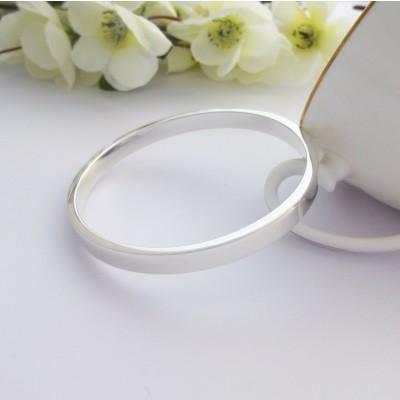 Best seller Anna bangle, perfect for interior or exterior engraving