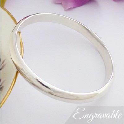 Arianna large and heavy chunky bangle in 925 sterling silver Arianna large and heavy chunky bangle in 925 sterling silver