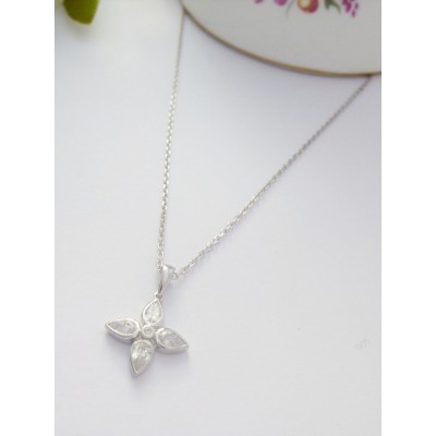 Georgini Blossom Flower Pendant Necklace Georgini Blossom Flower Pendant Necklace