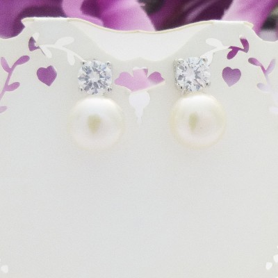 Classic Freshwater Pearl CZ Studs Classic Freshwater Pearl CZ Studs