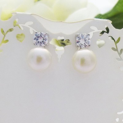 Classic Freshwater Pearl CZ Studs