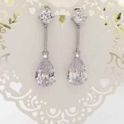 Cubic Zirconia Teardrop Earring Cubic Zirconia Teardrop Earring