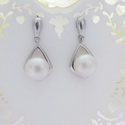 Freshwater Pearl & Silver Teardrop Earrings