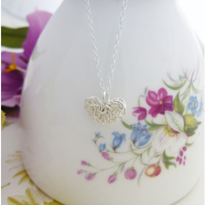 Holly Mesh Heart Silver Necklace