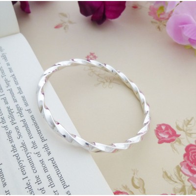 Imogen large size twisted womens 925 uk made sterling silver bangle