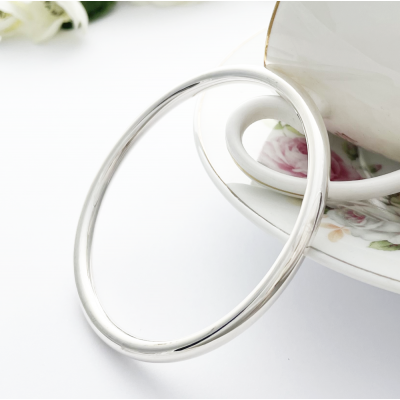 Isabeau Solid Silver Bangle Isabeau Solid Silver Bangle