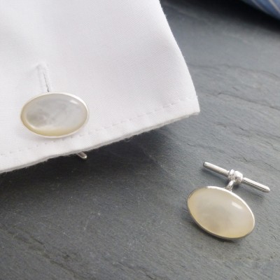 Oslo Oval Mother of Pearl Cufflinks Oslo Oval Mother of Pearl Cufflinks