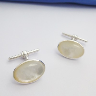 Oslo Oval Mother of Pearl Cufflinks