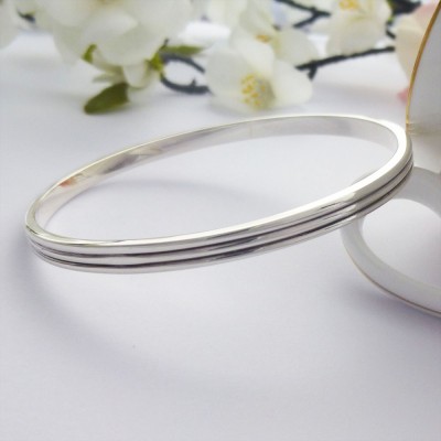 Phoebe large sterling silver bangle personalised interior and two grooves around the outside