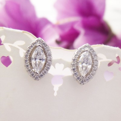 Oval Cubic Zirconia Studs