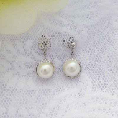 Cubic Zirconia and Freshwater Pearl Drop Earrings Cubic Zirconia and Freshwater Pearl Drop Earrings