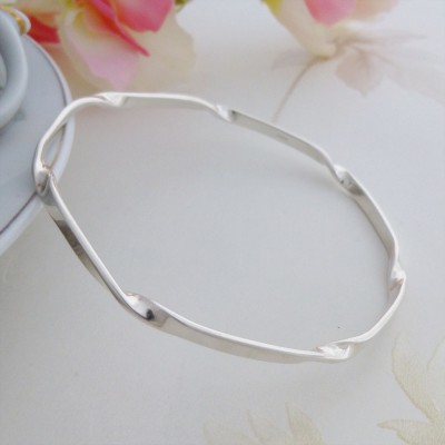 Sadie twisted slave bangle