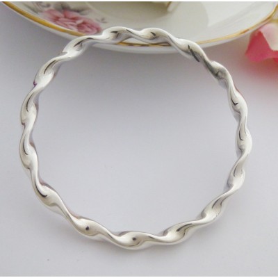 Tia extra large size bangle