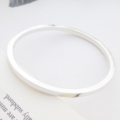 Extra small wrist size bangle, maindens bangle with square section in solid 925 silver