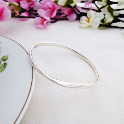 Trixie Extra Large Size Bangle