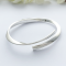 Odessa 925 silver hinged bangle