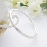 Isabeau Extra Small Solid Bangle