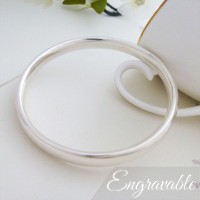 Mya Oval Section Bangle