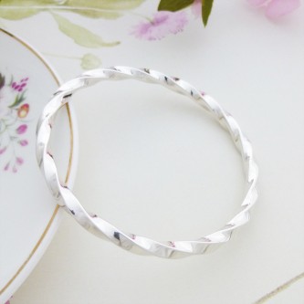 Imogen twisted silver bangle